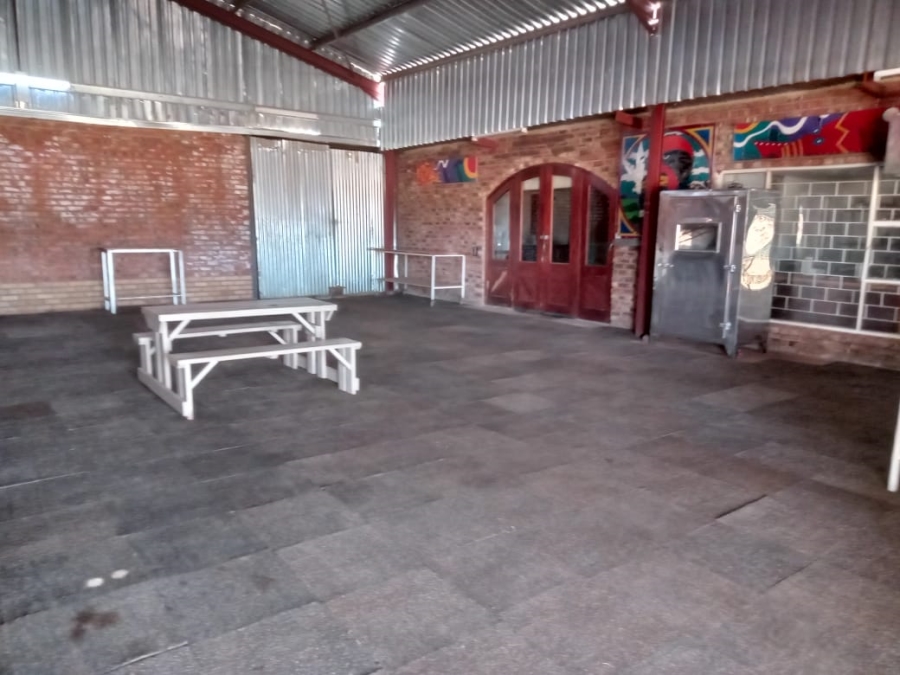5 Bedroom Property for Sale in Rietfontein A H North West
